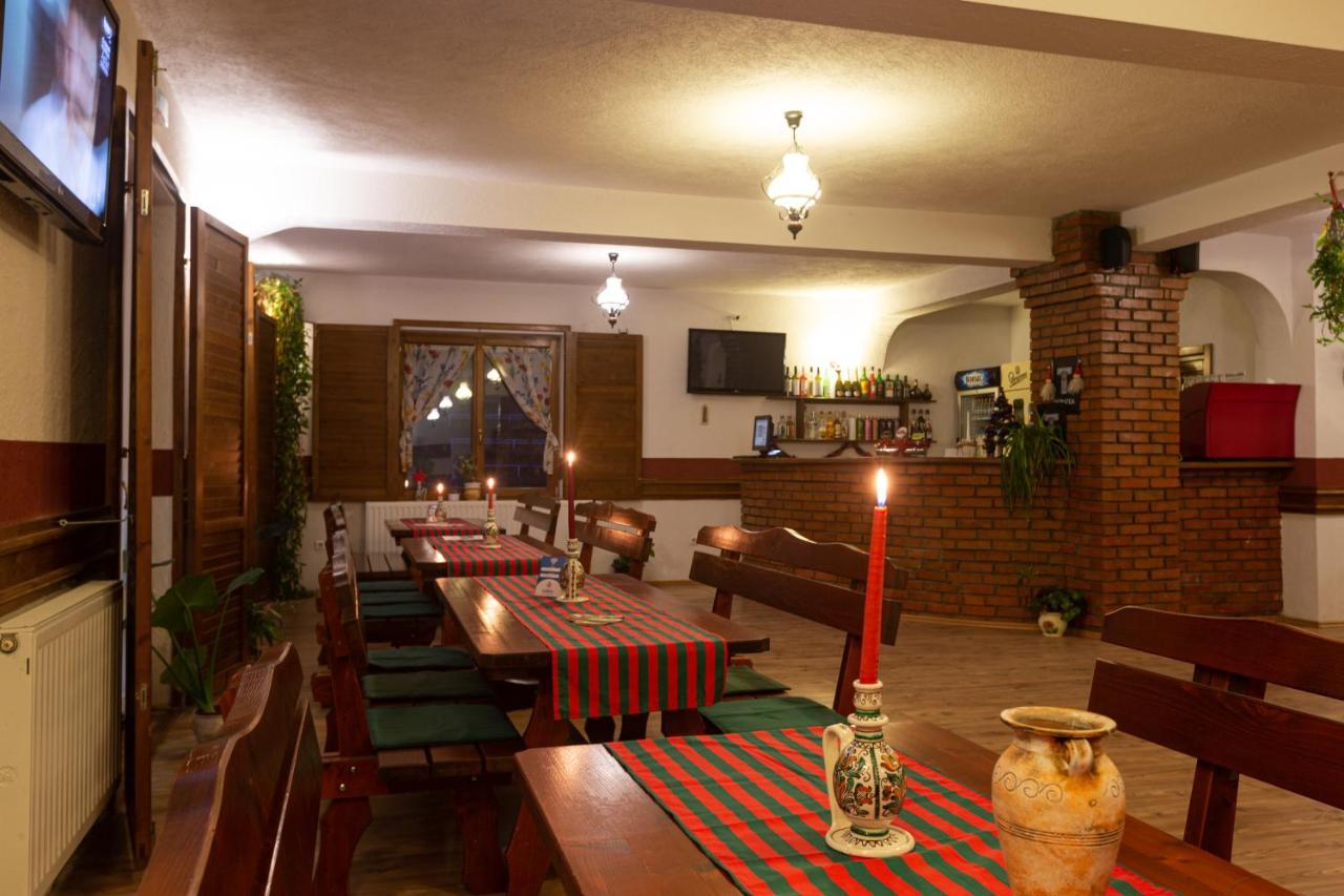 Pensiunea Si Restaurant Erdo Odorheiu Secuiesc Luaran gambar