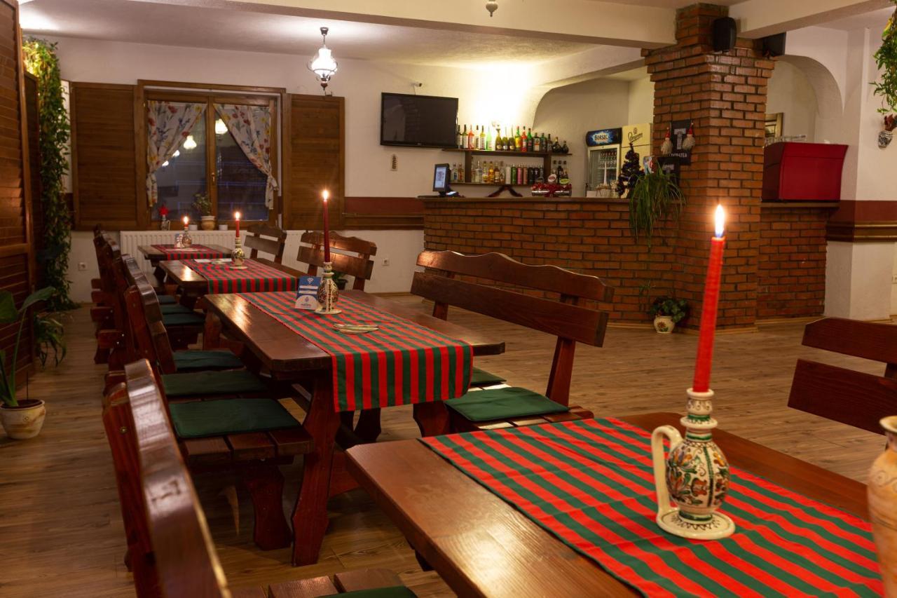 Pensiunea Si Restaurant Erdo Odorheiu Secuiesc Luaran gambar