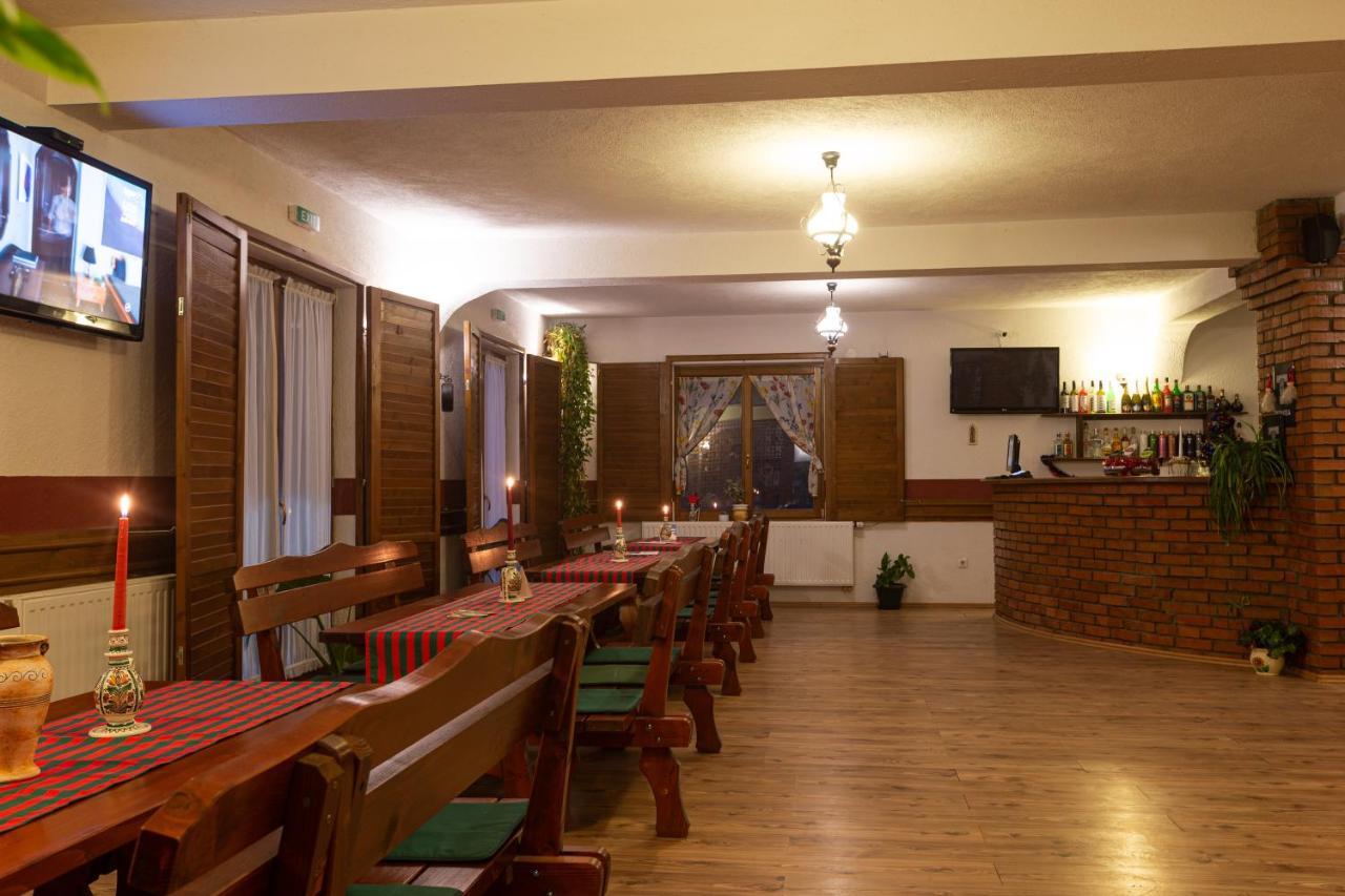 Pensiunea Si Restaurant Erdo Odorheiu Secuiesc Luaran gambar
