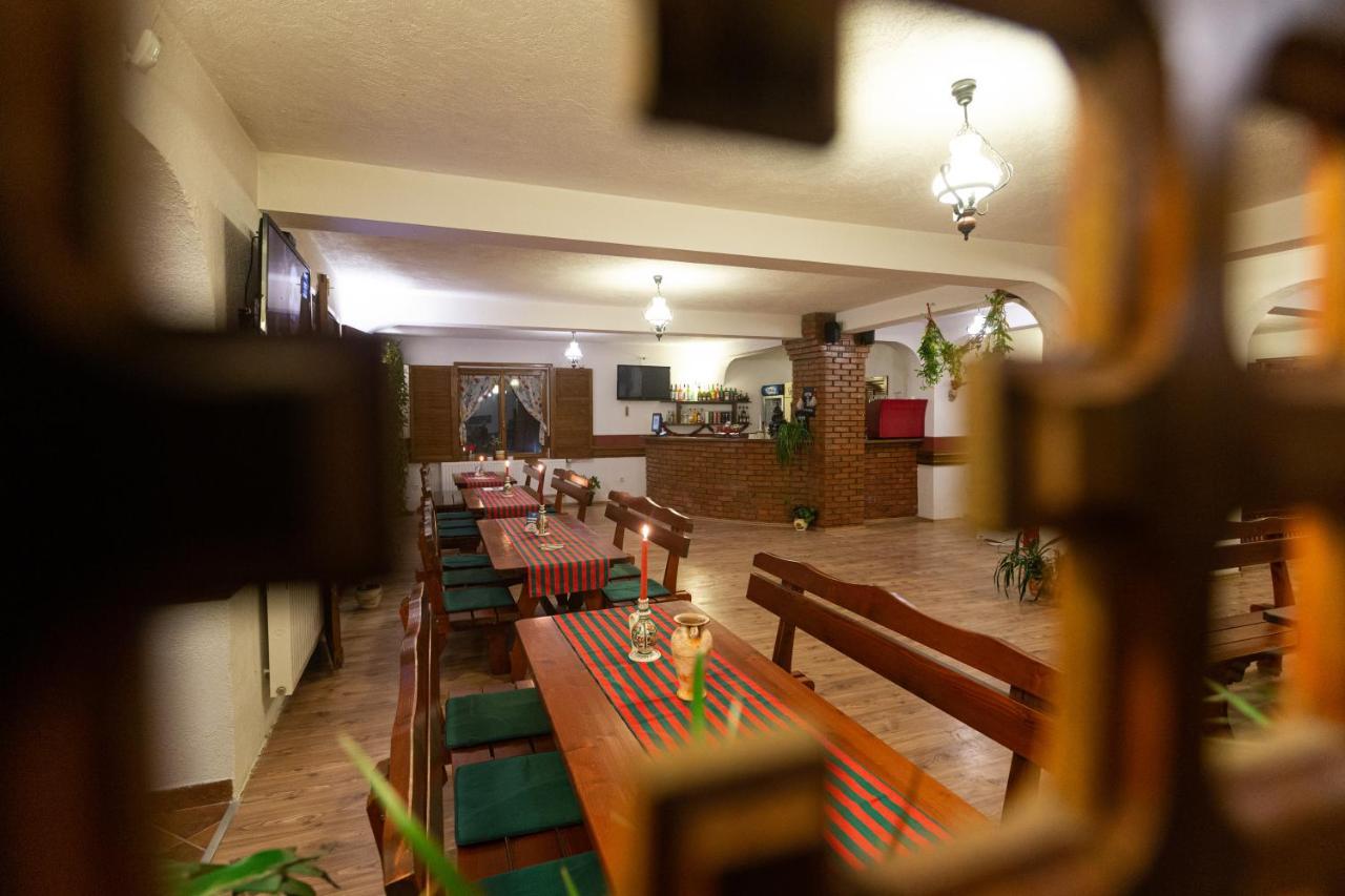 Pensiunea Si Restaurant Erdo Odorheiu Secuiesc Luaran gambar